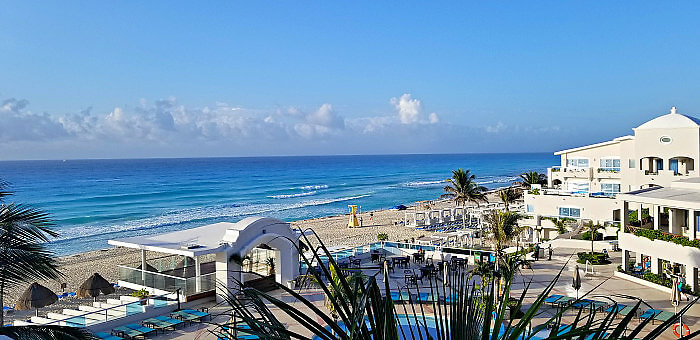 Узнайте, почему этот семейный курорт в Канкуне для всей семьи станет вашим новым фаворитом